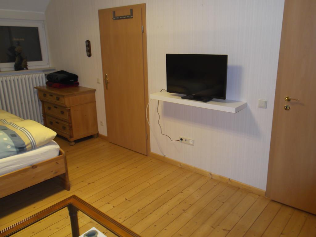 Gute Nacht Ferienwohnung Halle  Bagian luar foto